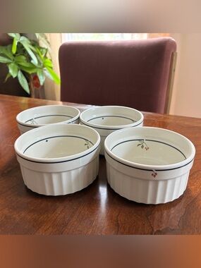 RARE Gorham Ariana "Oven-to-Table" Ramekin Bowls - Set of Four - Made in Japan